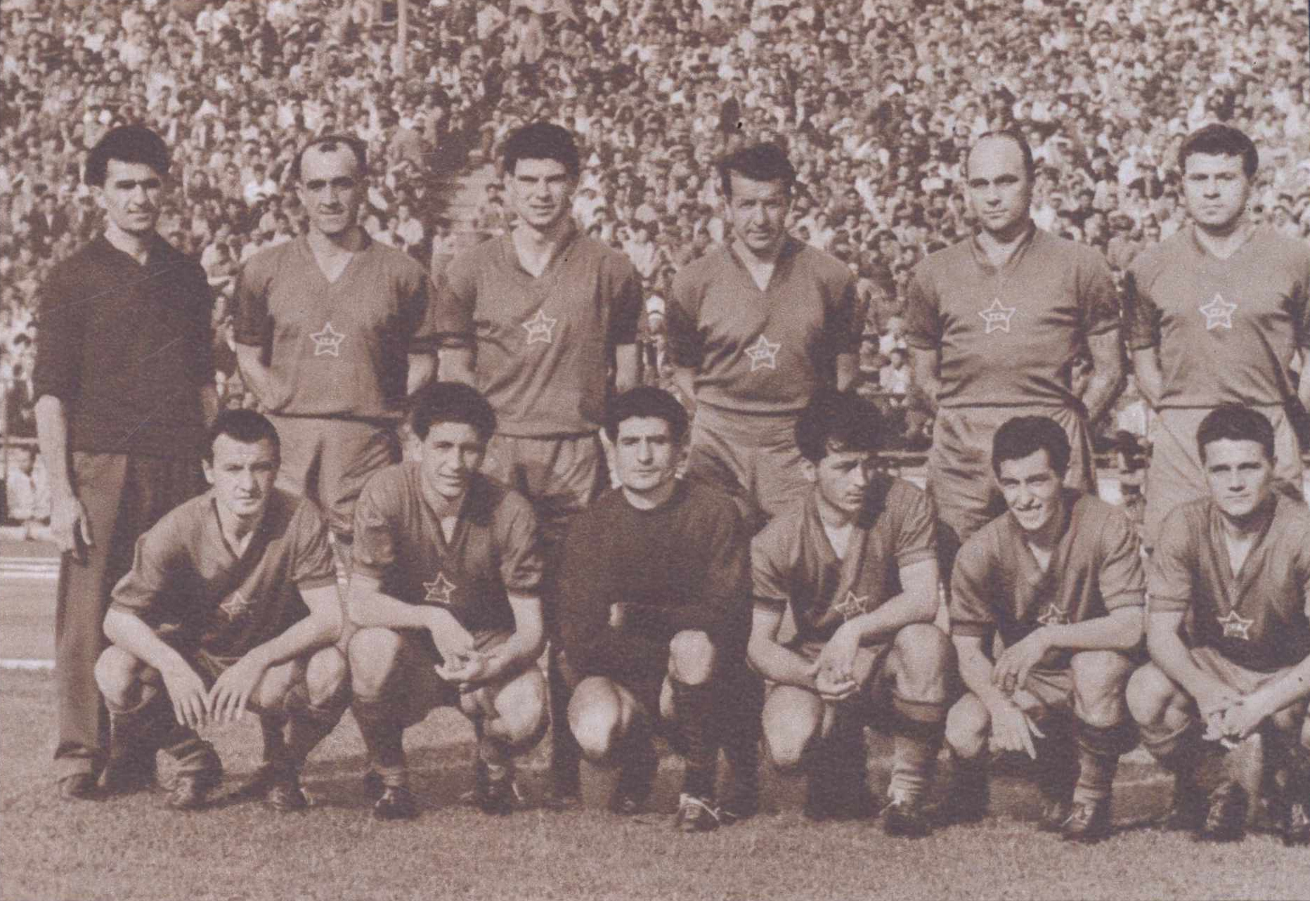 Echipa CCA Bucureşti 1961 — Ion Alecsandrescu printre coechipieri